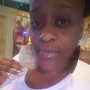 Meet your Posher, Brezzy